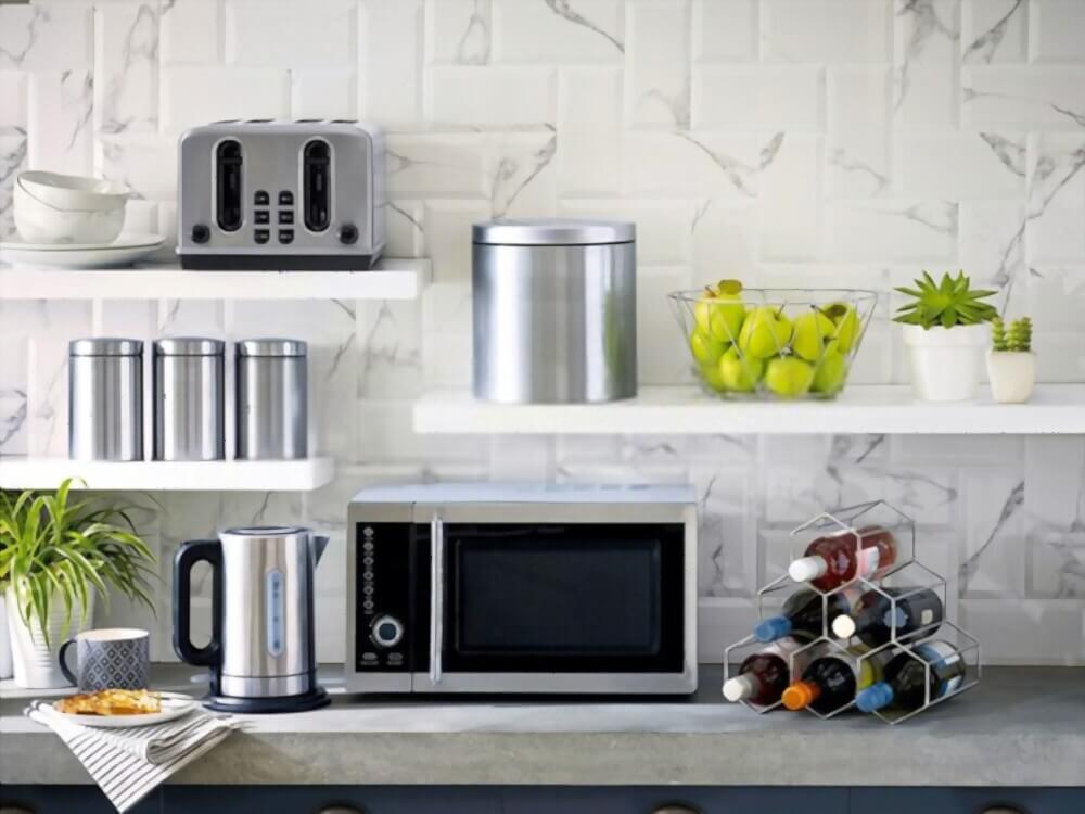 Kitchen Gadgets and Appliances